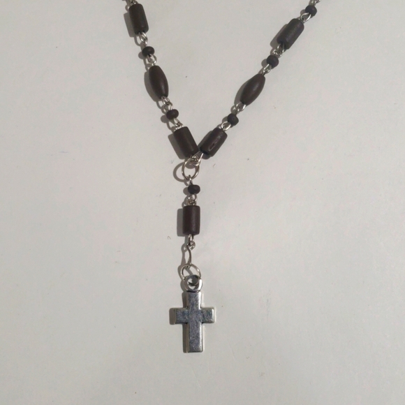Silver & Brown Beaded Cross Pendant Necklace – Elegant Women's Fashion Jewelry - Picture 5 of 8